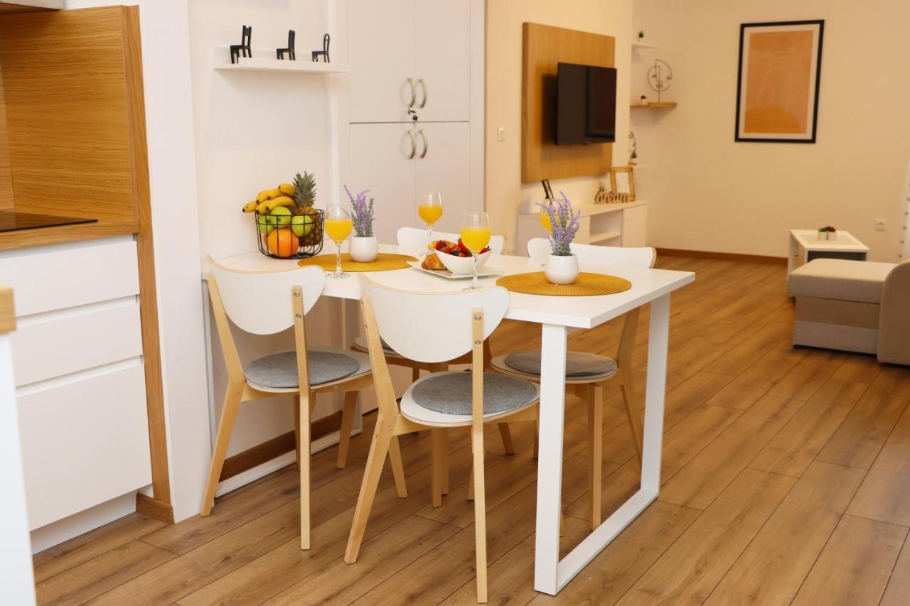 Passage Apartment *